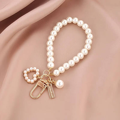 PEARL WRISTLET BAG KEYCHAINS