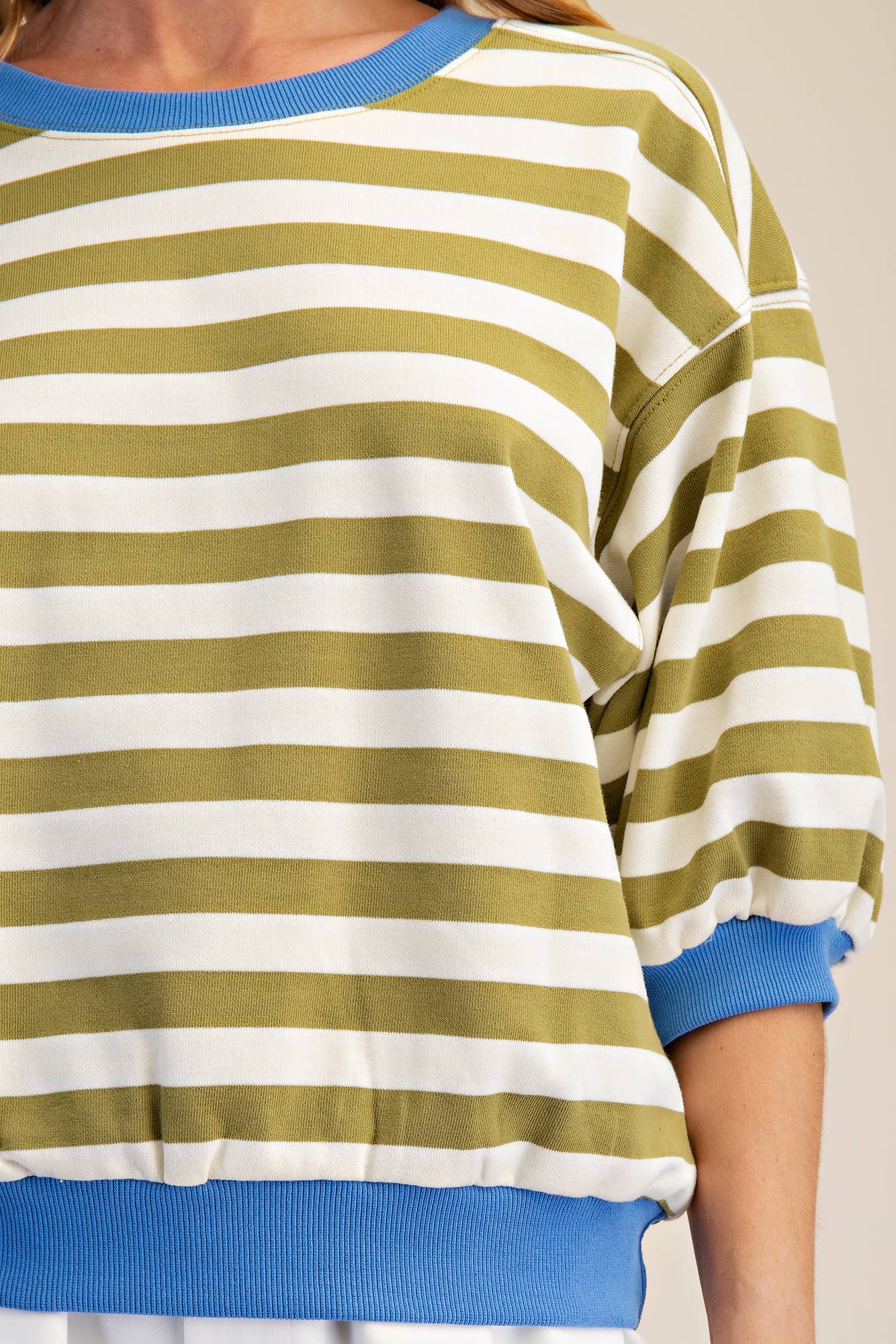 Olive Stripe Contrast Time Round Neck Bubble Sleeve Top