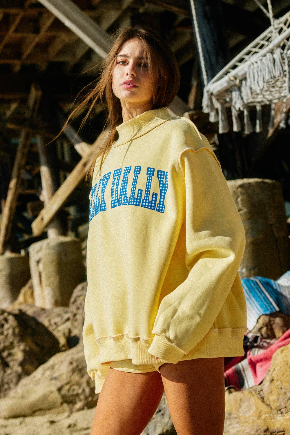 IT2594-DILLYDALLY2 | Reversible Mockneck Sweatshirt