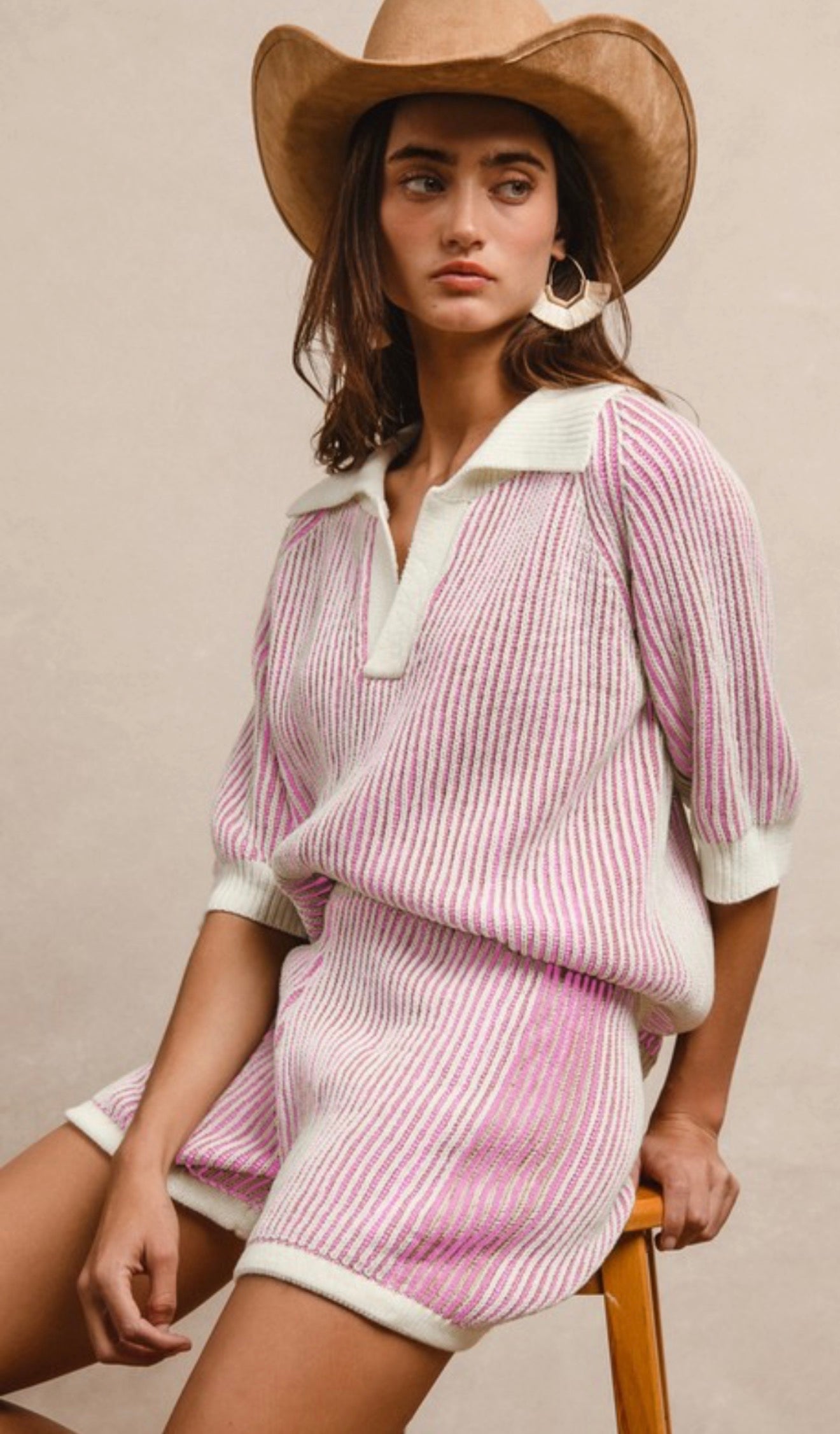 Two Tone Rib Texture Short Sleeves Collared Sweater Top & Shorts Set