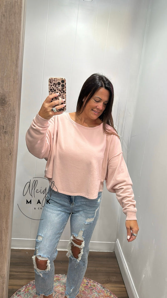 Showing Out Oversized Dusty Pink Sweatshirt