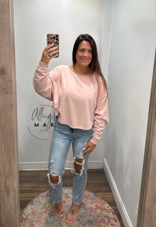 Showing Out Oversized Dusty Pink Sweatshirt